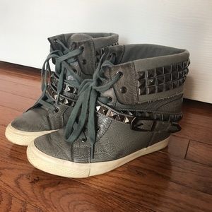 Betsy Johnson hidden wedge high top sneakers!
